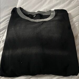 Women’s Black and Gray Sweater